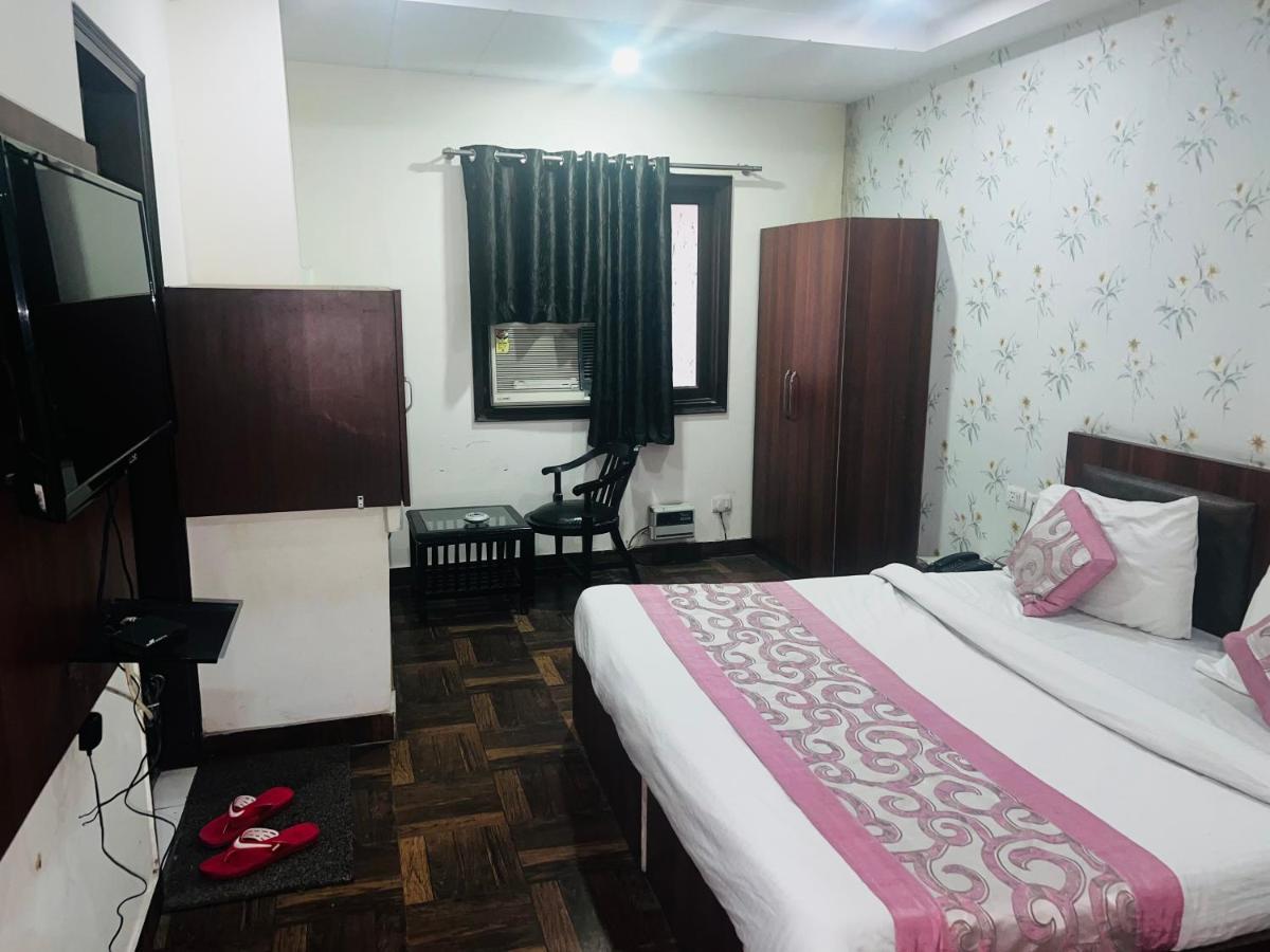 Hotel Asian Plaza Delhi Airport New Delhi Exterior photo